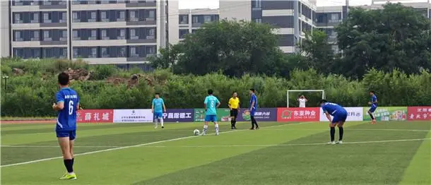 南北足球文, 热爱与执着, 沈阳北方软