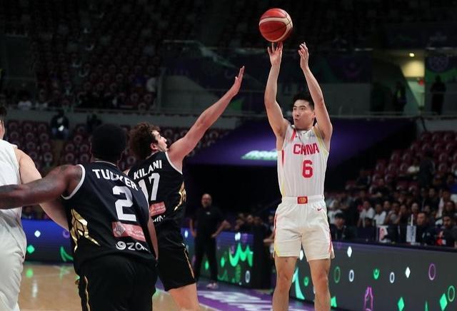 大锋线的命, 高诗岩三分, 一射手 大锋线的命, 高诗岩三分, 一射手