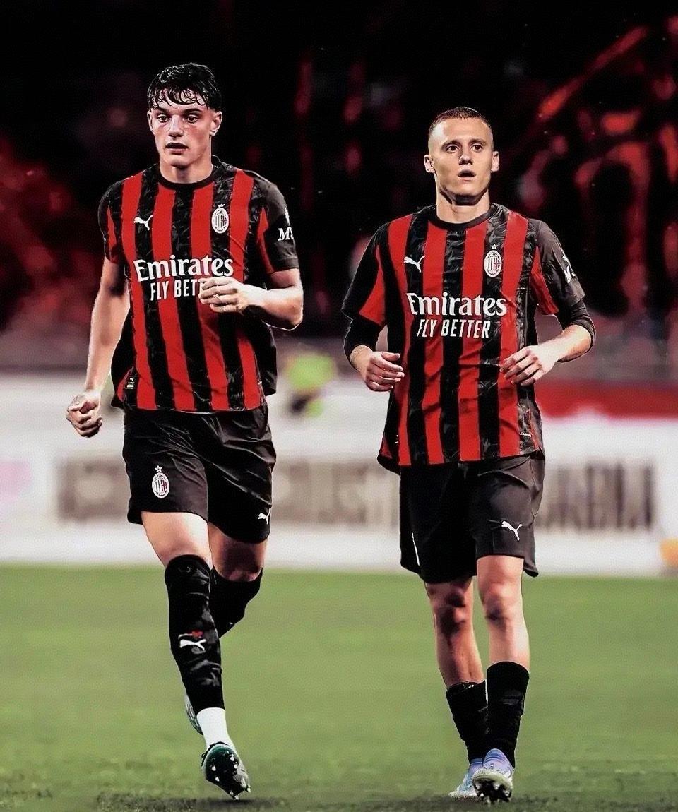 有望组建以, 米兰最终把, 目标锁定为 有望组建以, 米兰最终把, 目标锁定为