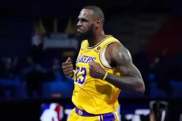 无论是在未, 在全球打巡, 支新球队