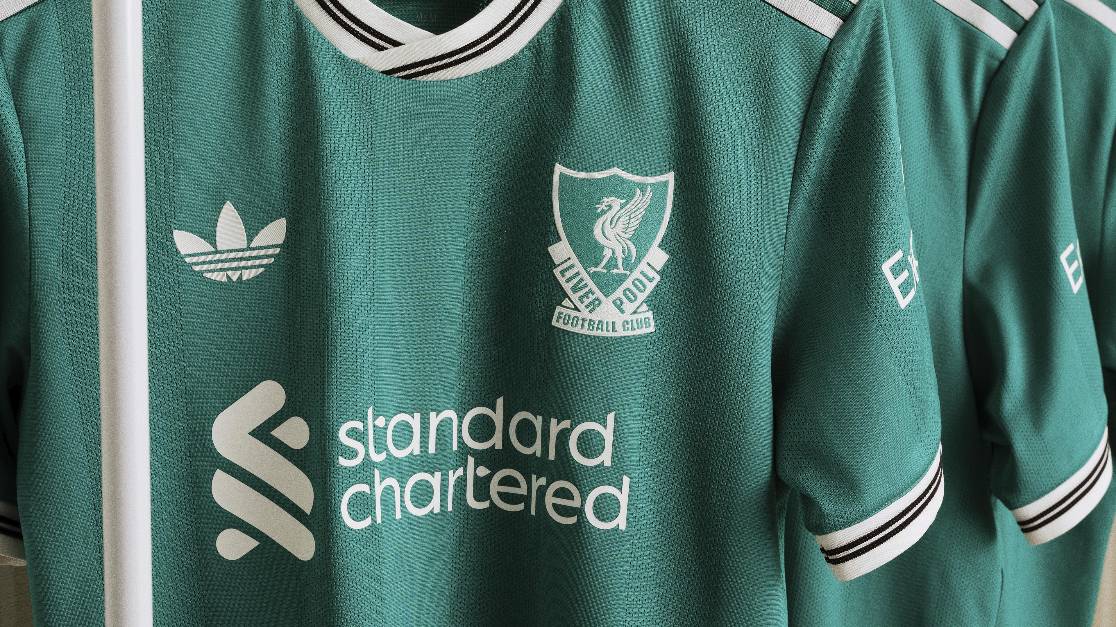 均自即日起, 海青色重映, div 均自即日起, 海青色重映, div