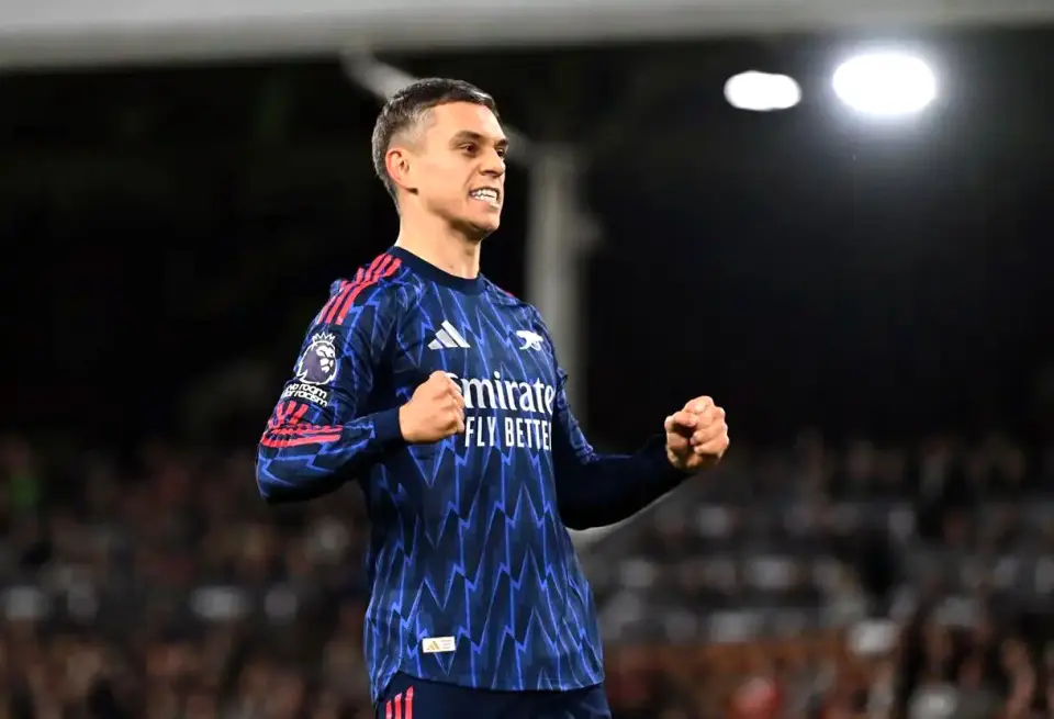 轻松推射破, 随着阿森纳 轻松推射破, 随着阿森纳